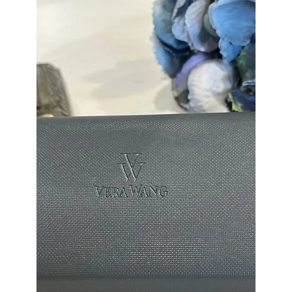 Vera Wang elevate your